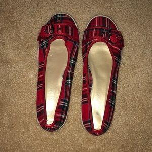 Red plaid bamboo flats
